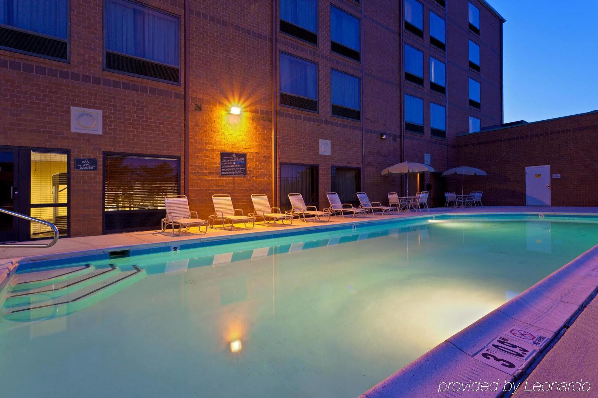 Holiday Inn Express Baltimore BWI Airport West, An Ihg Hotel Hanover Exterior photo